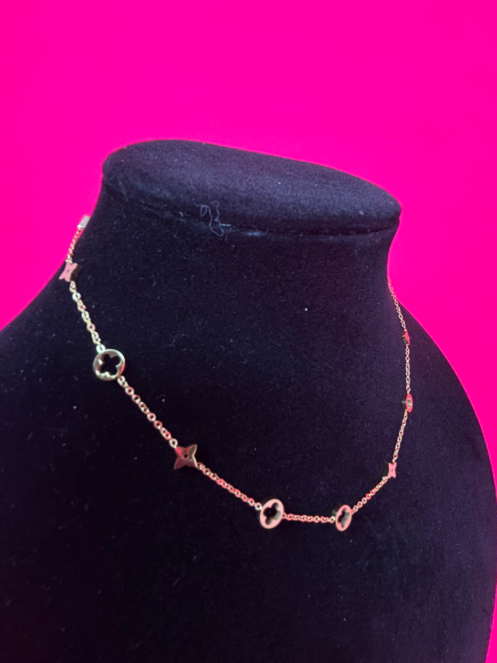 Monogram Star Elegance Chain